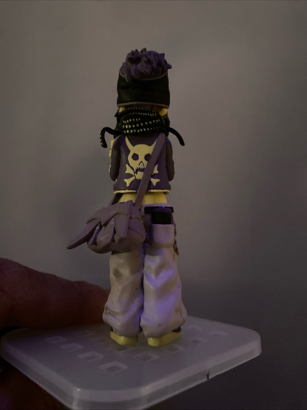 Purple Pirate Girl Figurine - Kids Toy - Picture 3 of 3